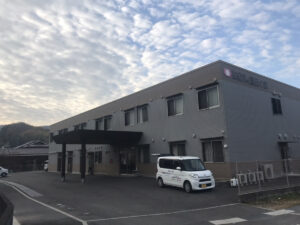 サービス付き高齢者向け　住宅富田の家