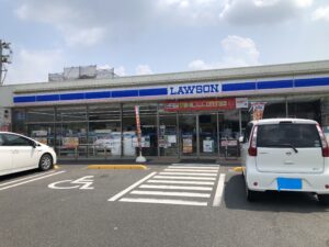 施設周辺のコンビニです。ちょっとした買い物に便利です。