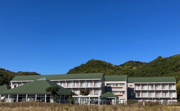 岡山市東区にある介護老人保健施設日立養力センターの外観写真（2022年10月31日撮影)