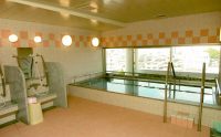 鶴形山、倉敷市街を一望できる展望浴場。 ちょっとした温泉気分を味わっていただけるように、ヨーロッパ流炭酸泉浴を用意しています。